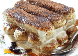 Mascarpone Peynirli Tiramisu Kaç Kalori?